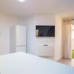 2br - Seaviews & Nature Pools Apartamento *